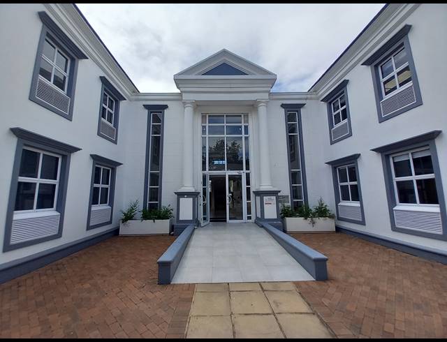 419M² OFFICE TO LET IN BRYANSTON